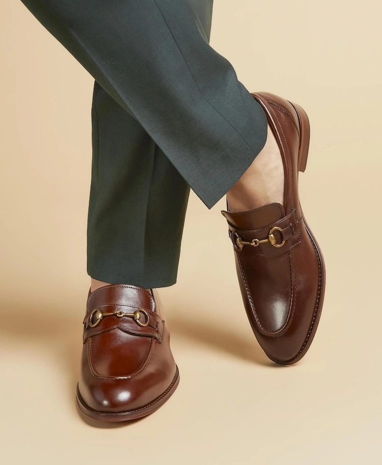 Classic Leather Loafers – Timeless Slip-On Dress Shoes