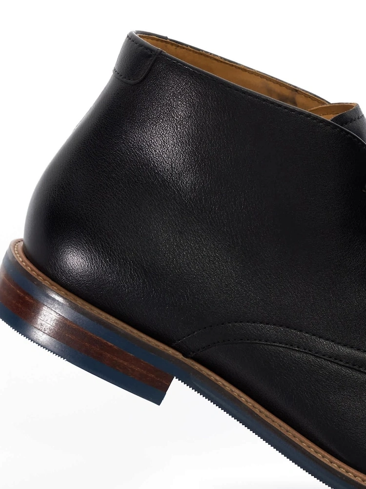 Black Leather Brogue Lace-Up Shoes image 4