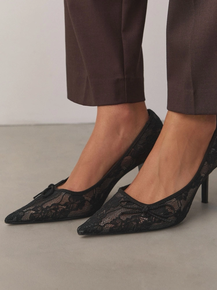 Black Lace Bow Court Heels image 7