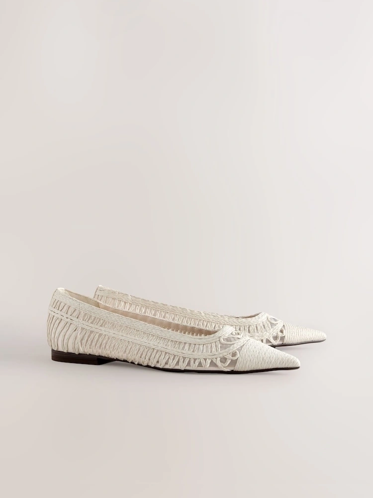 White Point Toe Raffia Ballet Flats