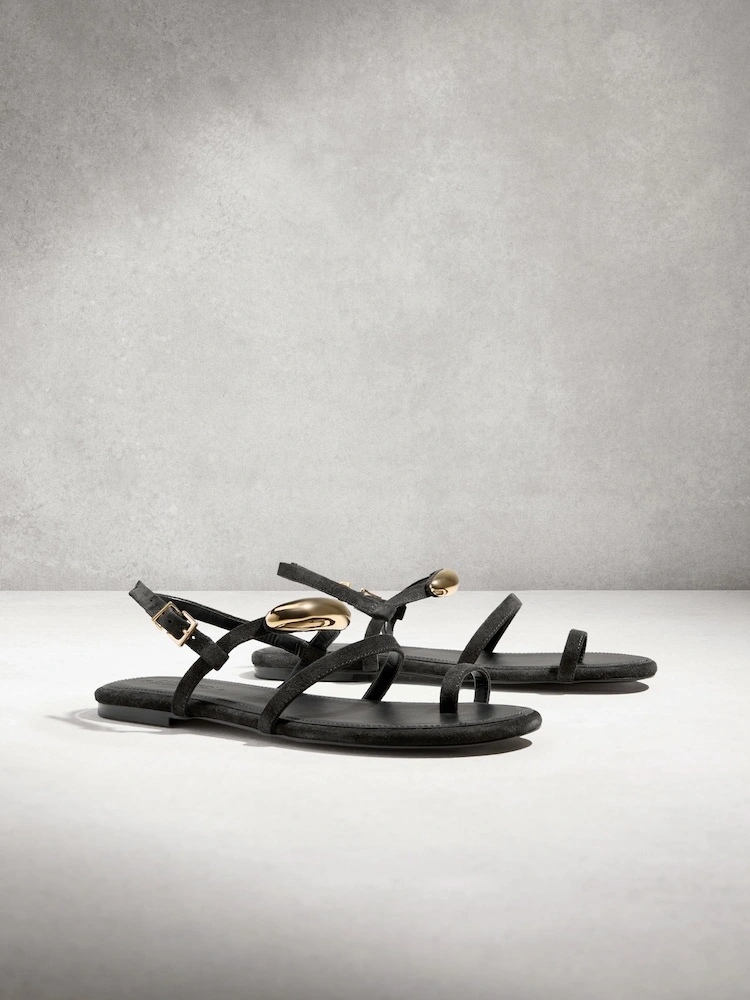 Black Leather Hardware Toe Loop Sandals image 2